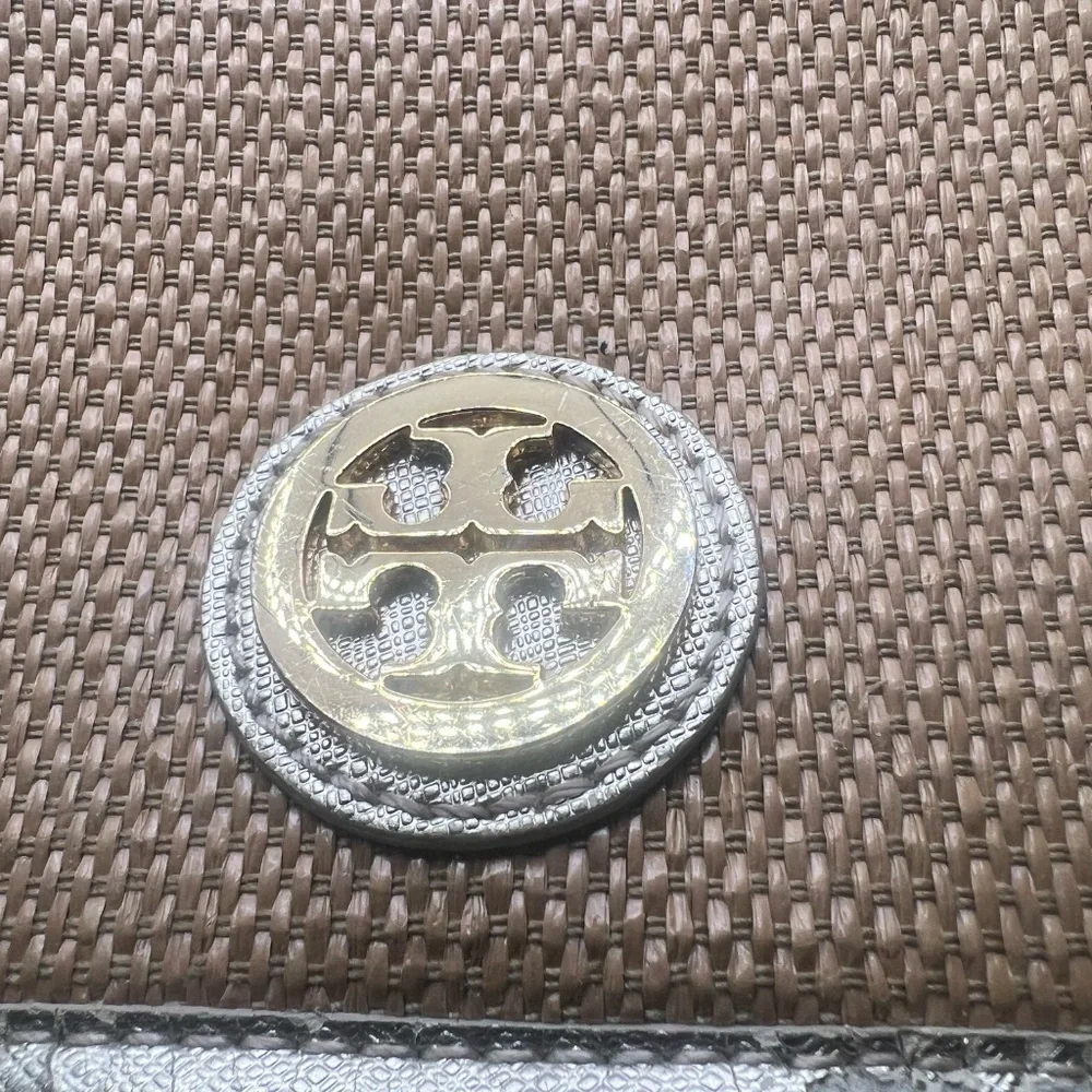 Tory Burch Beige Woven Shoulder Bag 2011 Authentic Reclamation Project